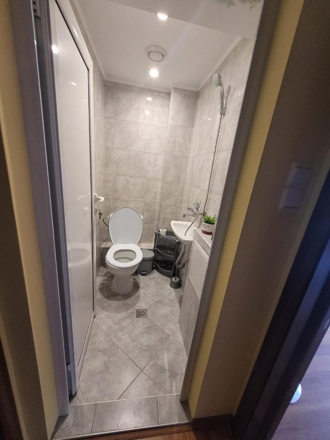 Хостел Roma Варна Экстерьер фото
